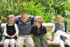 p0004592.jpg (146731 bytes)