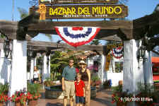 BazaarDelMundo.jpg (135637 bytes)